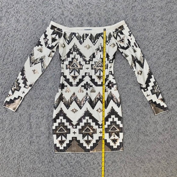 NWT Express White Off The Shoulder Sequin Dress - Picture 3 of 8